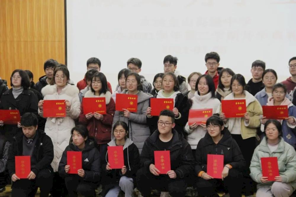 2d87050d854d4446b9d235adec5d696e.jpg 2d87050d854d4446b9d235adec5d696e.jpg