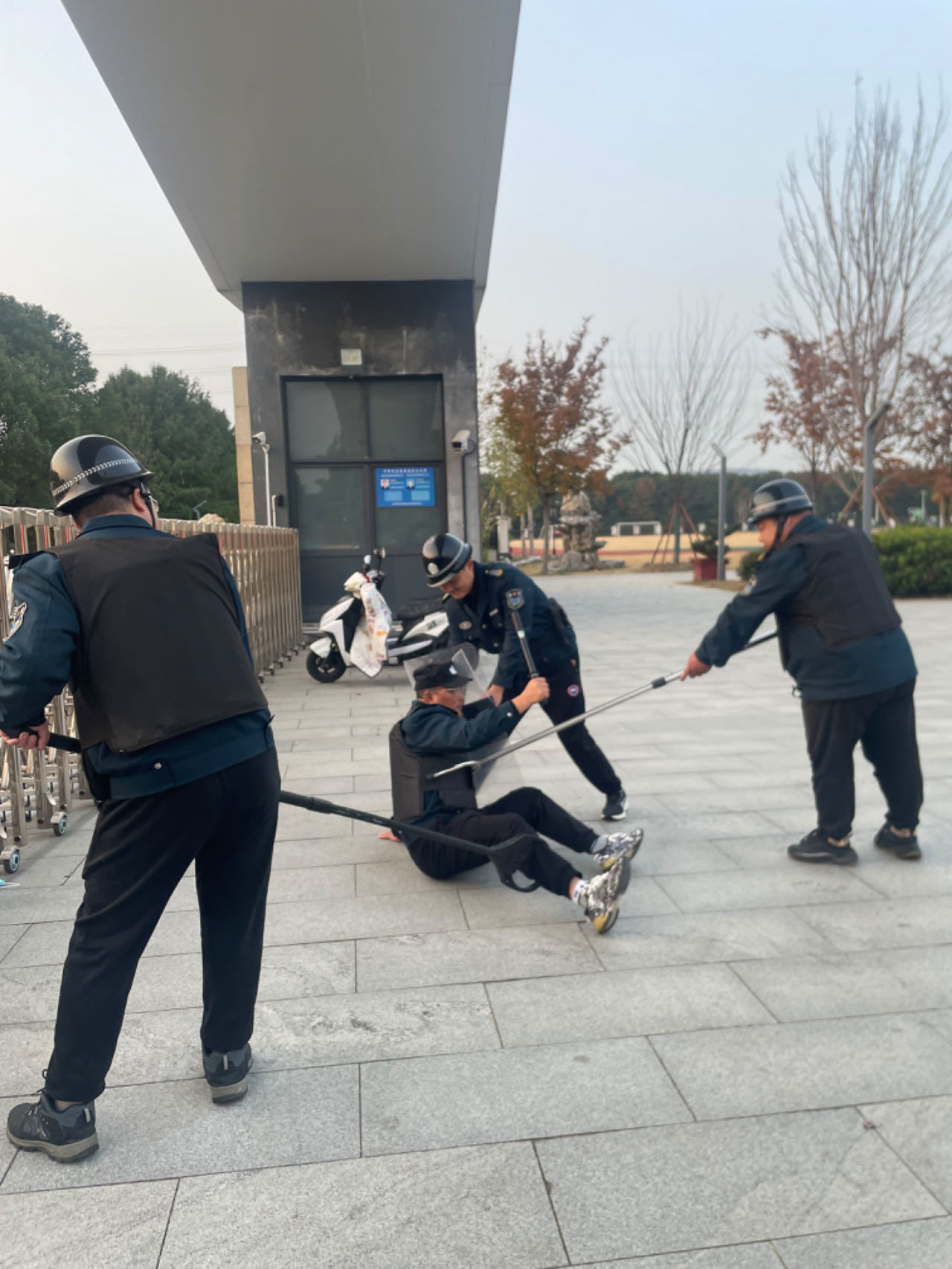 微信图片_20251202081340_9_218