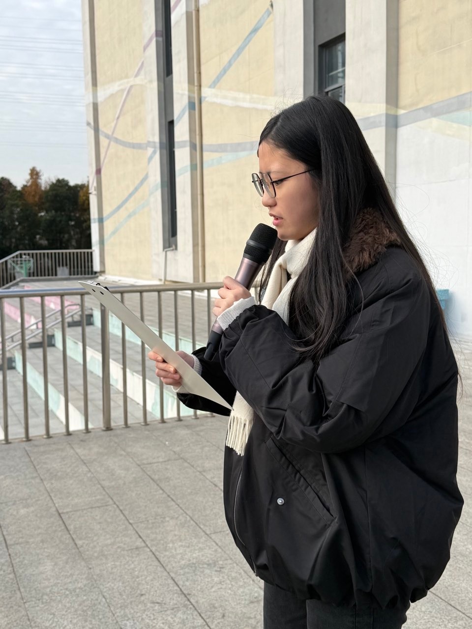 学习宪法，尊崇宪法，做新时代守法好少年